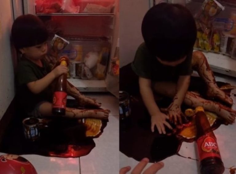 Anteng Sendirian Saat Ditinggal Ibunya Sebentar Pas Ditengok Ternyata Lagi Begini