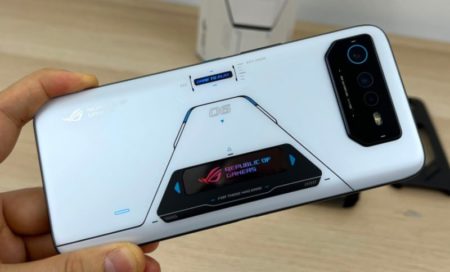 Asus ROG Phone 6 Pro Peringkat 1 Ranking AnTuTu Bulan Juli