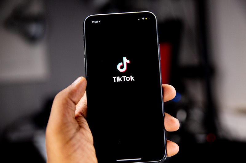 Cara Arsip Video TikTok