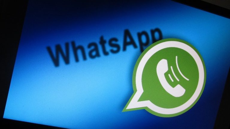 Cara Chat ke Nomor Sendiri di WhatsApp