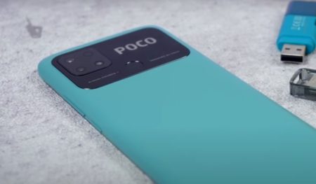 HP Poco C40