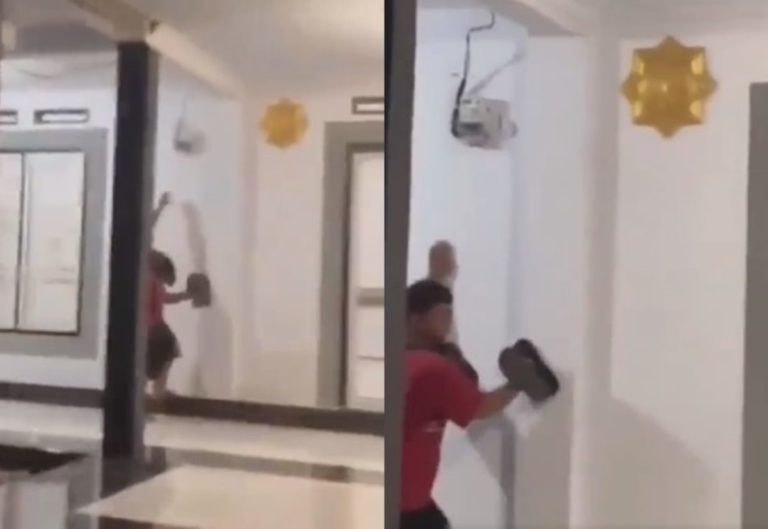 Gak Ada Akhlak Remaja Iseng Matikan Listrik Masjid Saat Jamaah Salat Tarawih