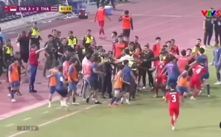 Detik detik Keributan Indonesia vs Thailand di Final SEA Games, Manajer Timnas Kena Bogem