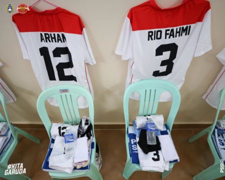 VIRAL Potret Ruang Ganti Timnas Indonesia di SEA Games 2023, Kursi Kondangan Bikin Salfok