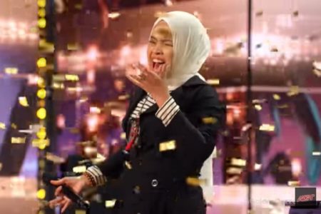 Tampil Memukau, Putri Ariani Sukses Dapat Golden Buzzer di America's Got Talent