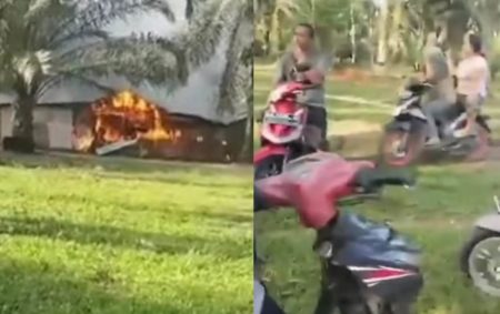 Si Paling Gercep! Emak emak di Riau Bakar Kafe Remang remang Akibat Hal ini