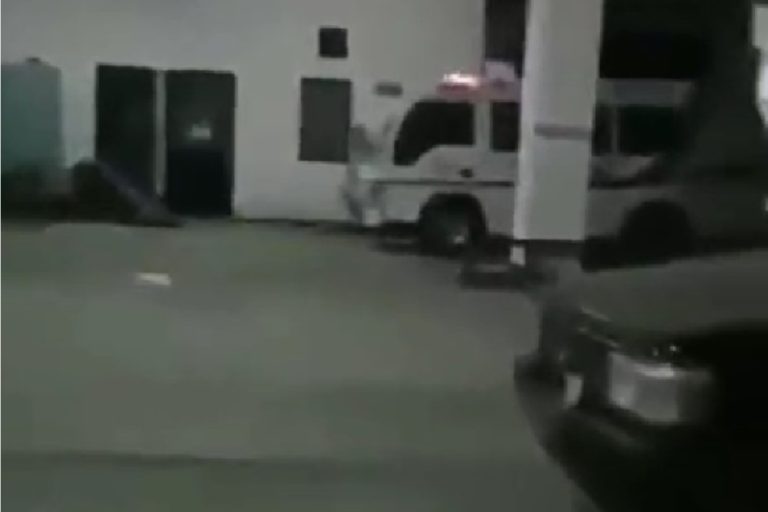 Serem! Sirine Ambulans Tiba-tiba Bunyi Sendiri, Padahal Tak Ada Orang Sirine Ambulans Tiba tiba Bunyi Sendiri