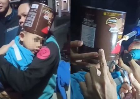 Viral Video Kepala Bocah di Tasikmalaya Tersangkut Kaleng Biskuit, Ortu Datangi Damkar