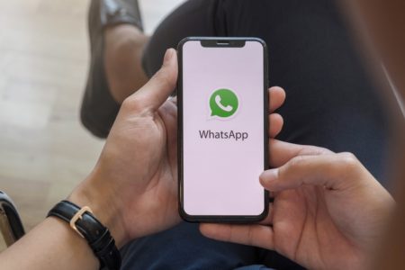 Cara Mengubah Warna WhatsApp Menjadi Pink Tanpa Aplikasi