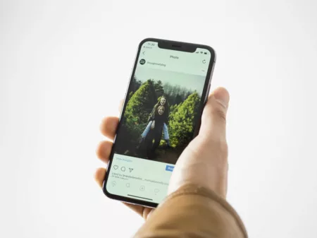 Cara Buat Stiker Instagram dari Foto Sendiri