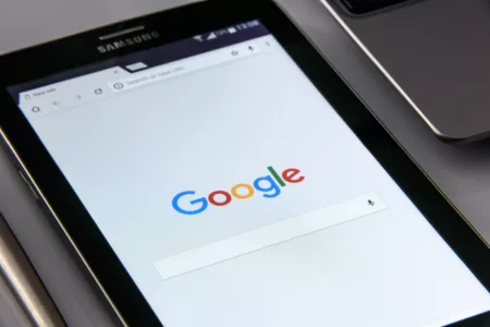 Cara Menambahkan Nomor Telepon di Akun Google