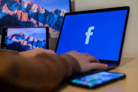 Cara Menonaktifkan Mode Profesional di Facebook