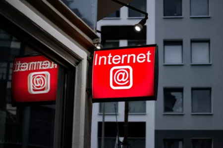 Cara Mengatasi HP yang Tidak Bisa Mengakses Internet