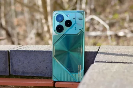HP Tecno Pova 6 Masuk Indonesia