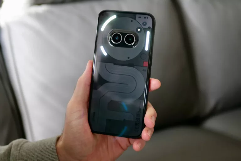 Hand On Review Nothing Phone (2a)