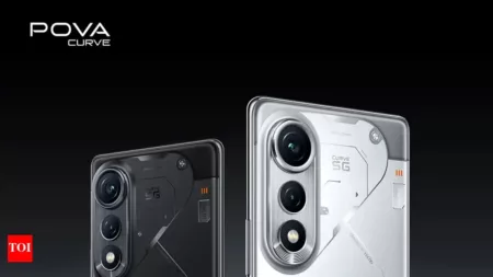 Teaser Tecno Pova Curve