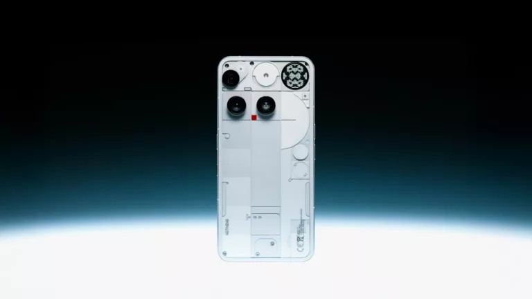 HP Nothing Phone (3)